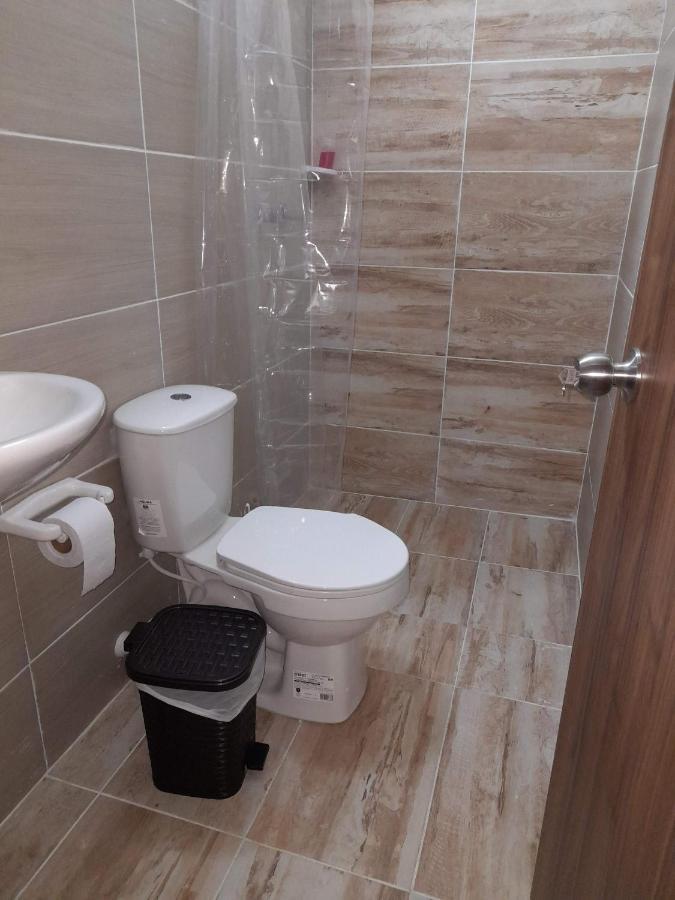 Road Living Home 麦德林 外观 照片